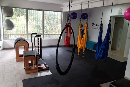Studio Ticiane Chicalhoni Pilates e fisioterapia