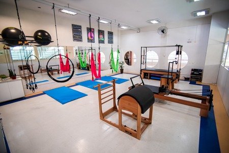 Core Pilates Studio - Academia MC