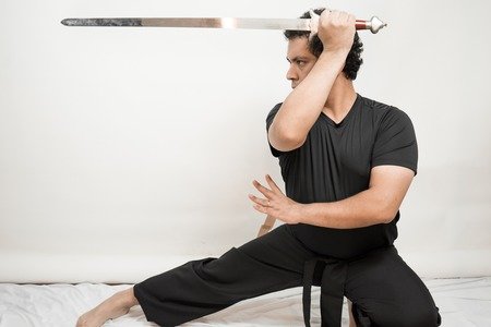 Akram Mashni - Artes Marciais e Terapias Complementares